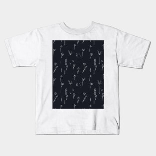 Floral Pattern Minimalistic: Minimalist Floral Elegance Kids T-Shirt